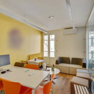 Bureau privé 94 m² 20 postes Coworking Rue du Caire Paris 75002 - photo 4